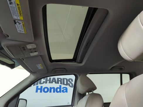 Used 2015 Honda Pilot EX-L image 16