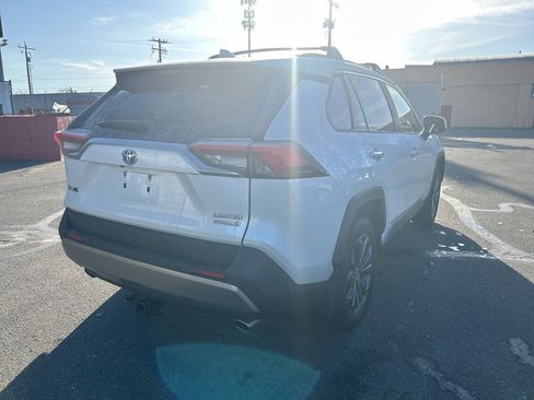 Used 2024 Toyota RAV4 Limited image 7