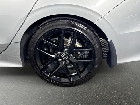 Used 2025 Honda Civic Sport image 29