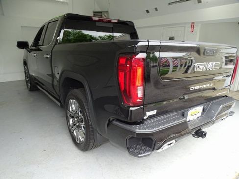 Used 2024 GMC Sierra 1500 Denali Ultimate AWD/4WD image 22