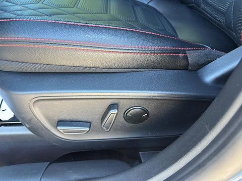 Certified 2024 Ford Escape ST-Line Elite w/ Premium Technology Package AWD/4WD image 12