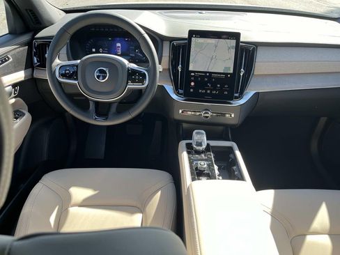 New 2026 Volvo XC90 B6 Plus w/ Protection Package Premier image 14