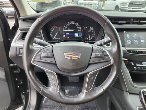 Used 2019 Cadillac XT5 Luxury image 26