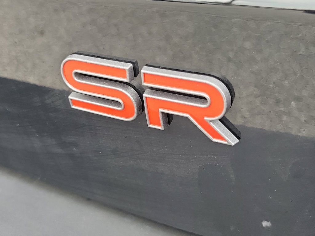 Certified 2026 Nissan Kicks SR FWD image 16