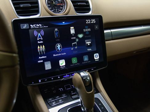 Used 2014 Porsche Cayman Coupe 2D image 38