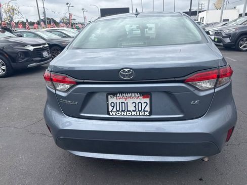 Used 2022 Toyota Corolla LE image 8