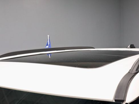 Certified 2025 Ford Explorer ST image 27