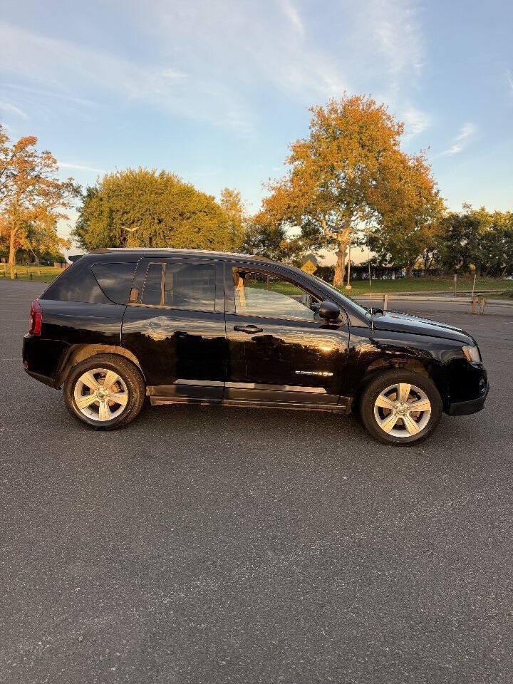 Used 2014 Jeep Compass Sport w/ Power Value Group FWD image 10