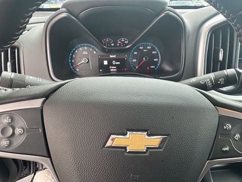 Used 2022 Chevrolet Colorado LT w/ LT Convenience Package image 25