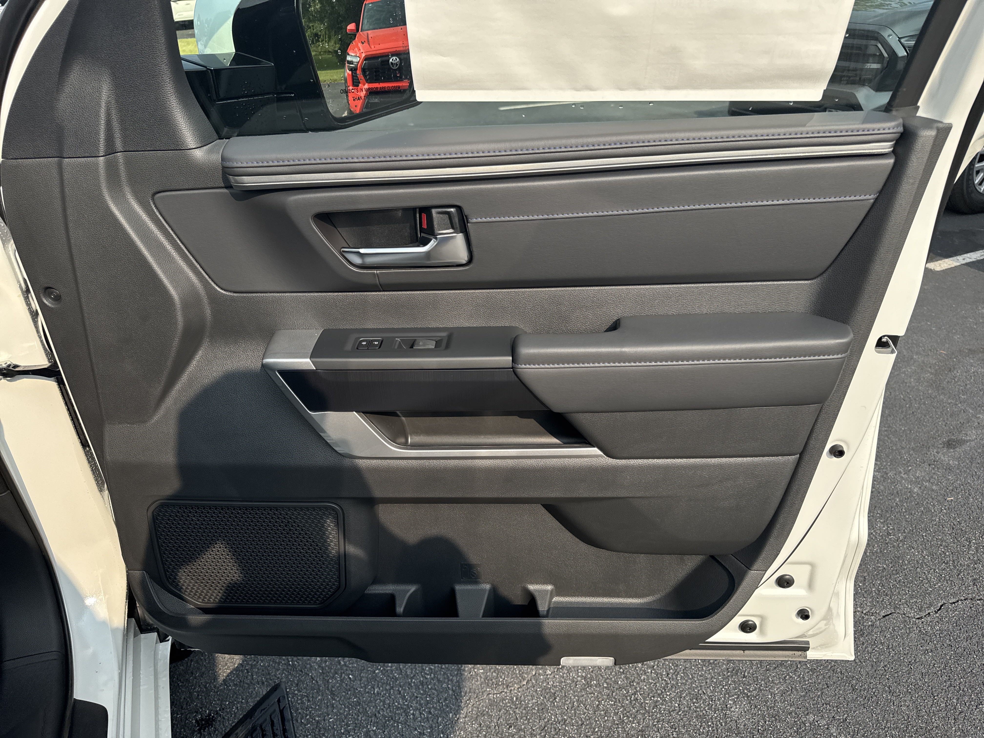 New 2025 Toyota Sequoia Platinum AWD/4WD image 39