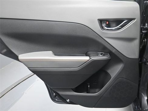 New 2025 Subaru Crosstrek 2.5i Limited w/ Crosstrek Mirror Package image 26