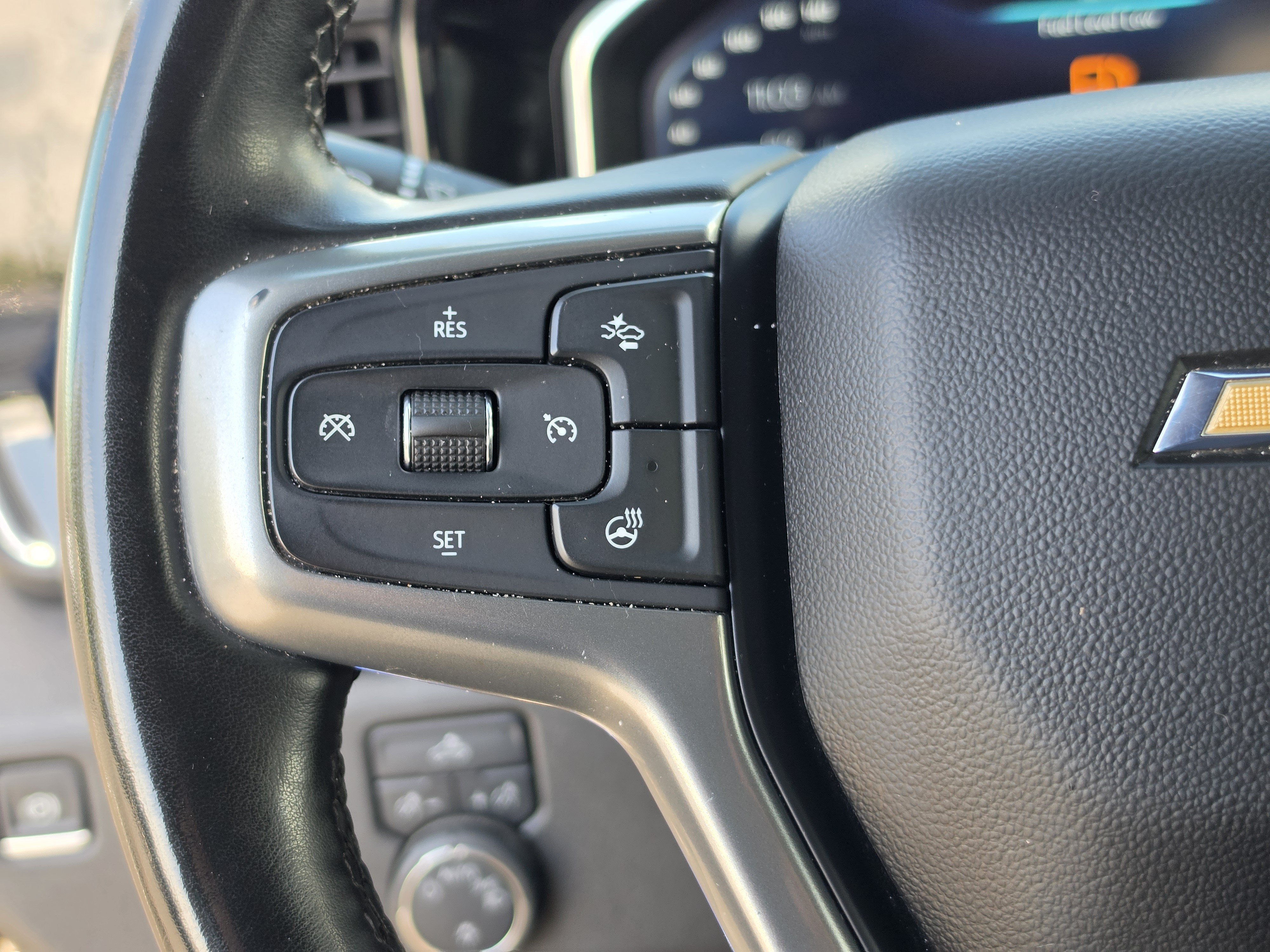 Certified 2025 Chevrolet Silverado 1500 LT AWD/4WD image 20
