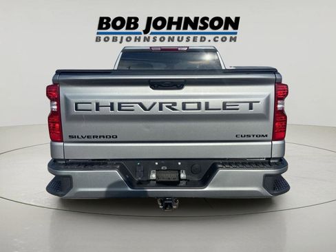 Used 2023 Chevrolet Silverado 1500 Custom w/ LPO, Dark Essentials Package image 4