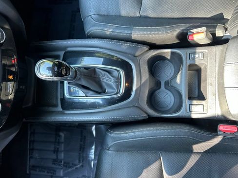 Used 2017 Nissan Rogue Sport SL w/ SL Premium Package AWD/4WD image 18