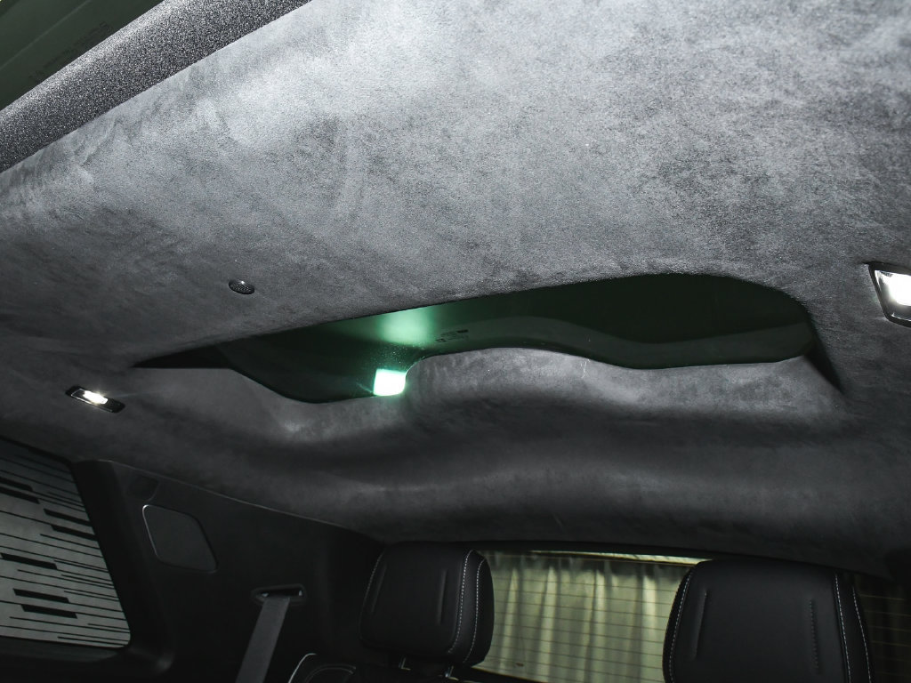 Used 2026 Cadillac Vistiq Platinum w/ LPO, Floor Liner Package AWD/4WD image 54