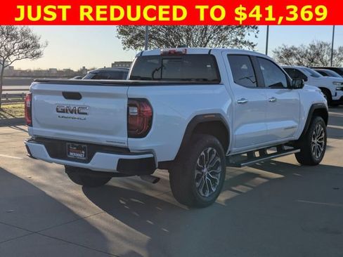 Used 2024 GMC Canyon Denali image 5