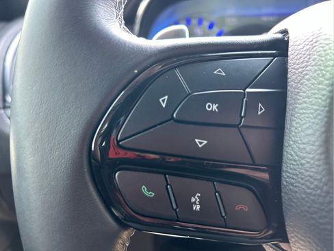 Certified 2018 Chrysler 300 S w/ 300S Premium Group AWD/4WD image 14