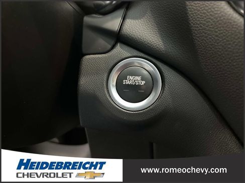 Certified 2023 Chevrolet Equinox LT image 28