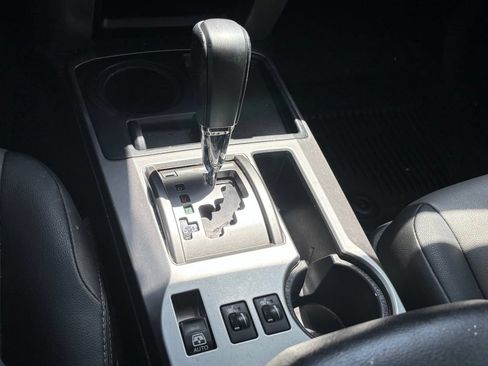 Used 2022 Toyota 4Runner SR5 Premium w/ Moonroof Package RWD image 13