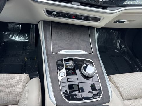 Used 2024 BMW X5 xDrive50e w/ Executive Package image 26