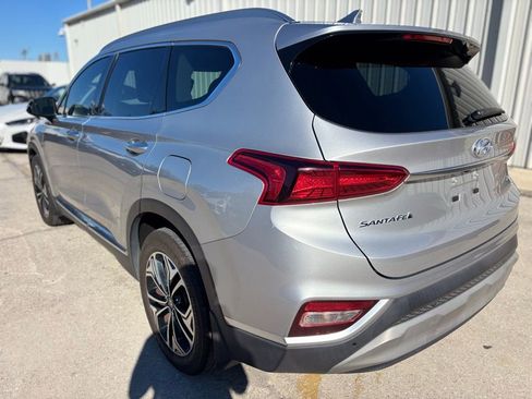 Used 2020 Hyundai Santa Fe SEL image 3