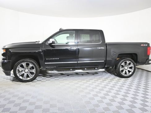 Used 2017 Chevrolet Silverado 1500 LTZ Z71 w/ LTZ Plus Package image 2
