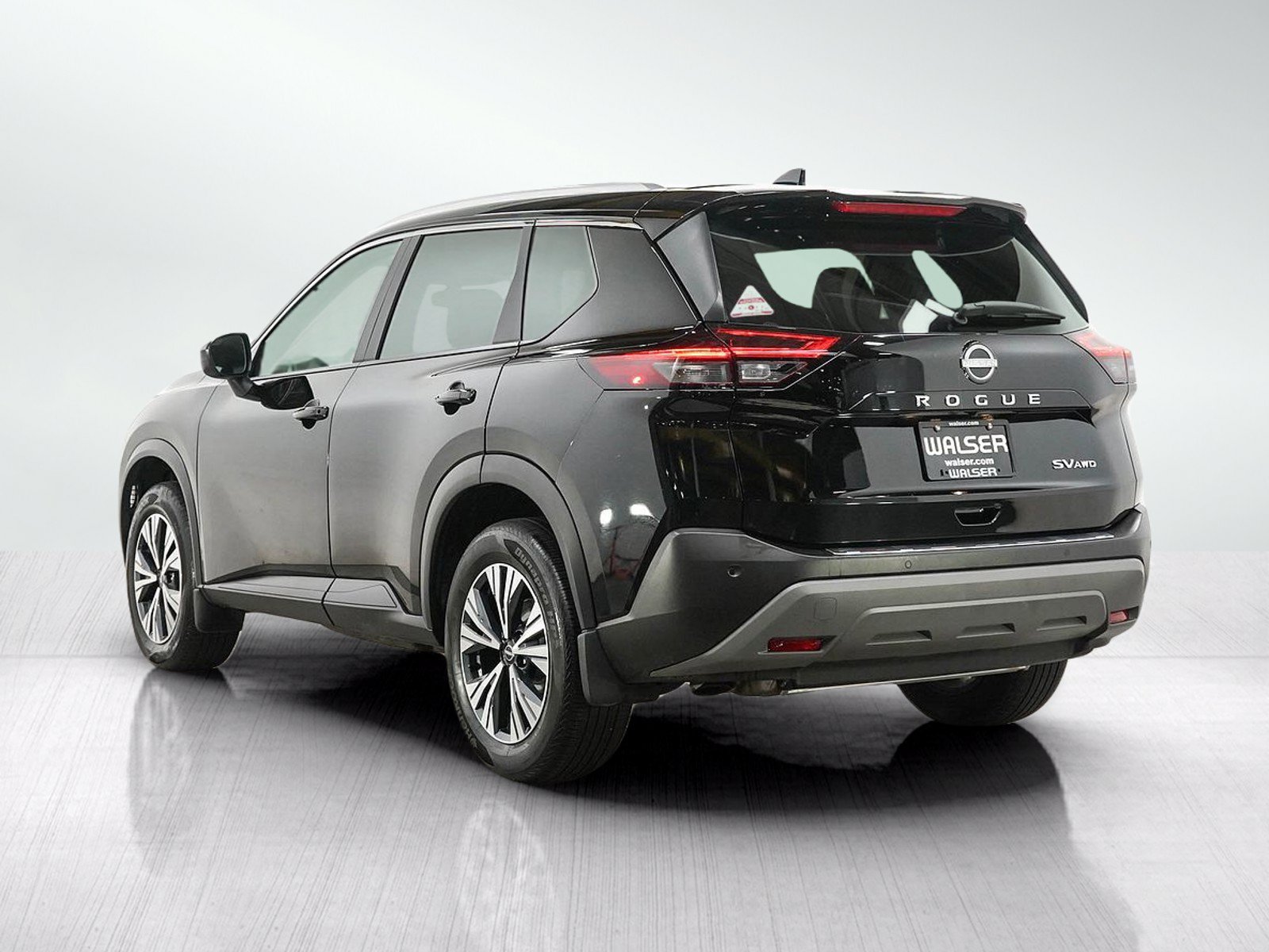 Used 2023 Nissan Rogue SV w/ SV Premium B Package AWD/4WD image 3