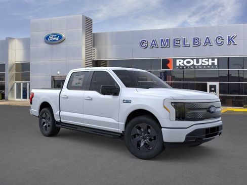 New 2025 Ford F150 Lightning Flash AWD/4WD image 7