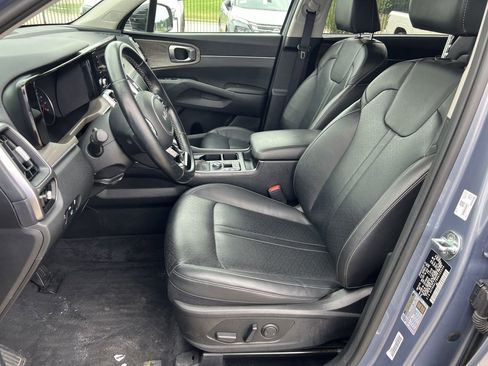 Used 2022 Kia Sorento EX FWD image 8