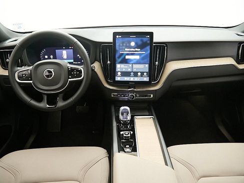Certified 2026 Volvo XC60 B5 Plus AWD/4WD image 23
