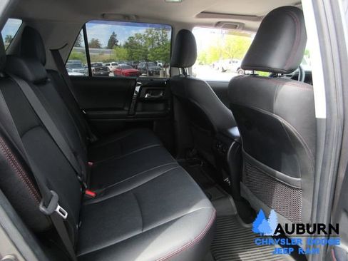 Used 2022 Toyota 4Runner TRD Off-Road Premium w/ Moonroof Package image 19