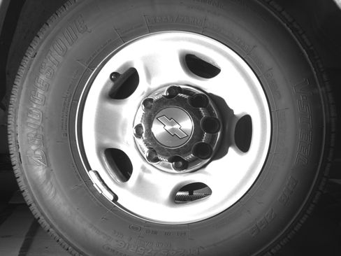 Used 2025 Chevrolet Express 3500 LT w/ LT Preferred Equipment Group image 13