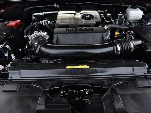 Certified 2025 Nissan Frontier PRO-4X w/ Pro Convenience Package image 30