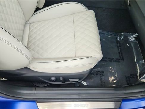 Used 2025 Genesis G70 3.3T Advanced w/ Sport Prestige Package image 23