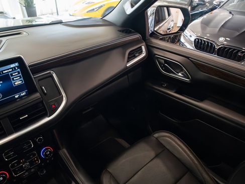 Used 2021 Chevrolet Tahoe High Country w/ Premium Package AWD/4WD image 11