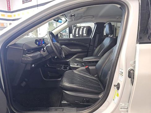 Used 2022 Ford Mustang Mach-E Select image 10