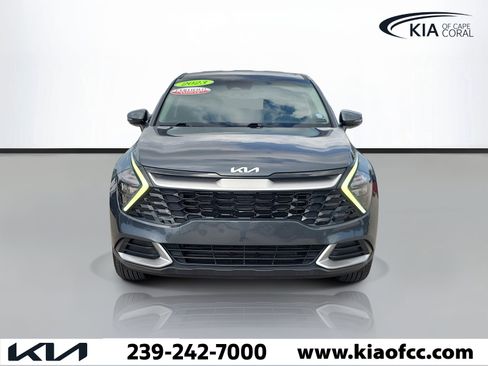 Certified 2023 Kia Sportage EX FWD image 2