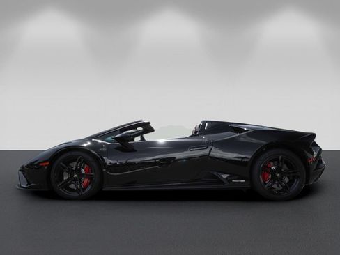 Used 2020 Lamborghini Huracan EVO RWD image 6