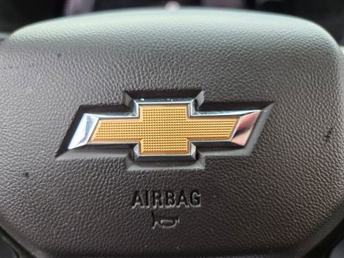 Used 2023 Chevrolet Colorado W/T image 27