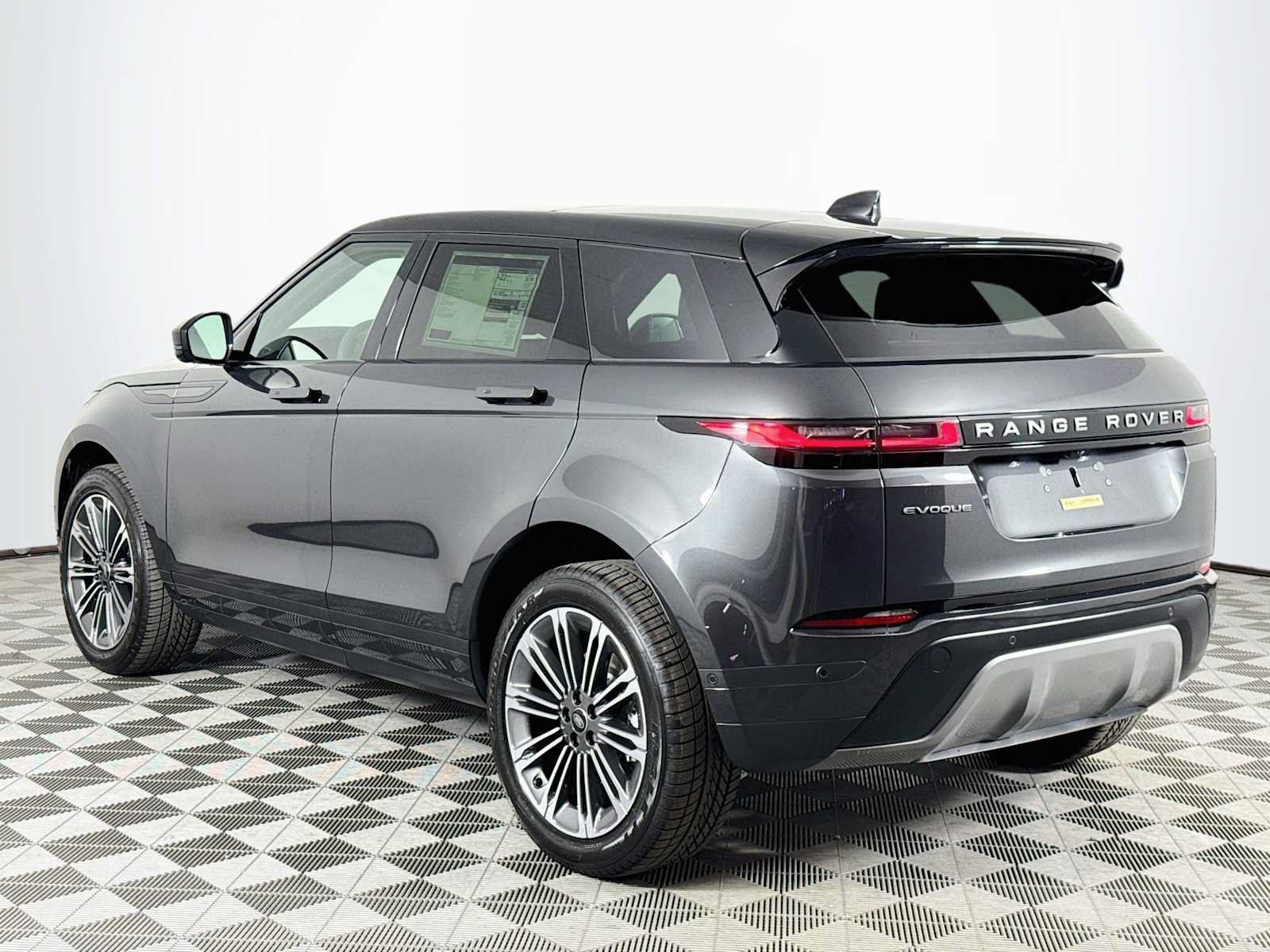 New 2026 Land Rover Range Rover Evoque S AWD/4WD image 7