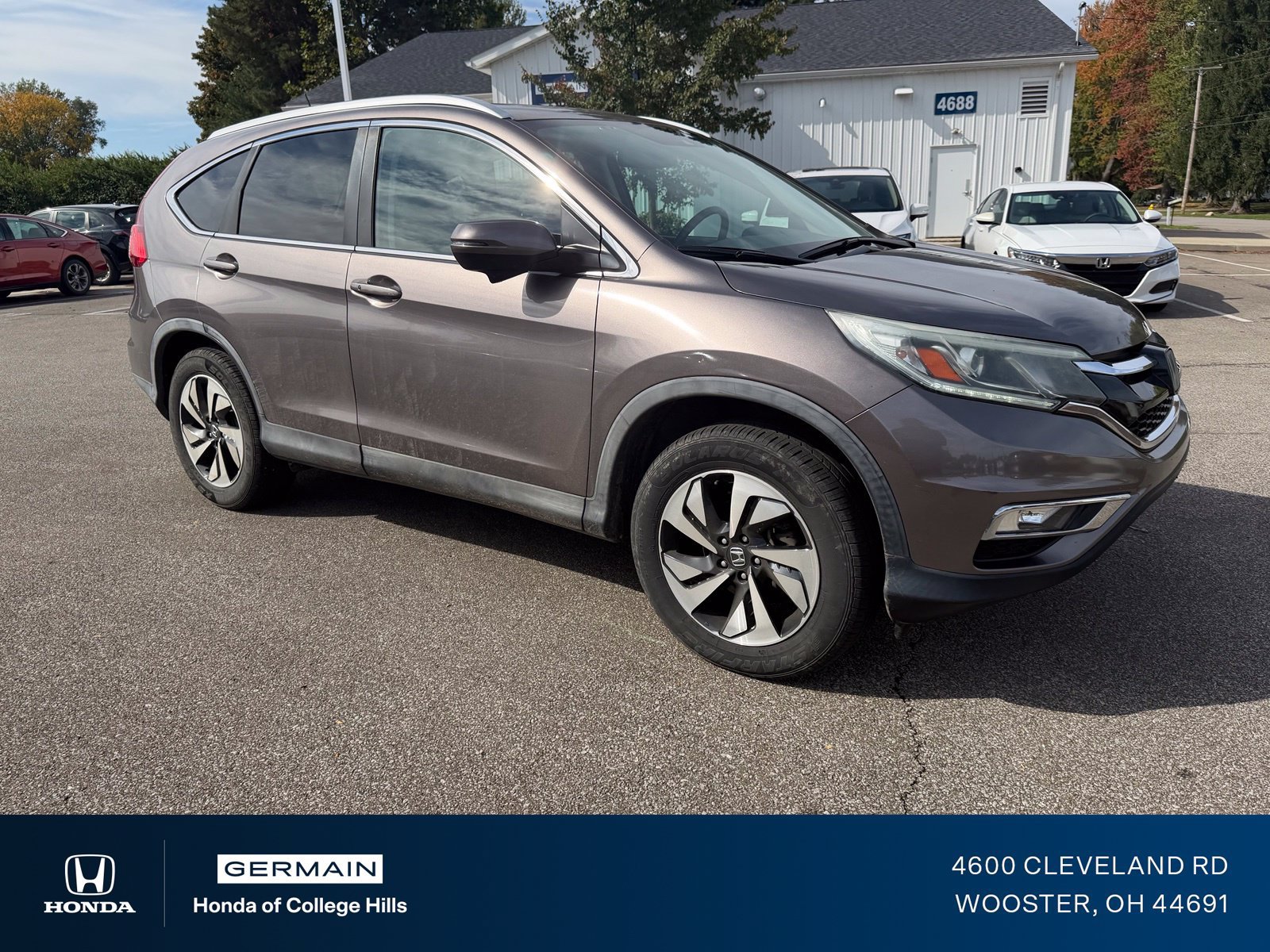 Used 2016 Honda CR-V Touring image 3