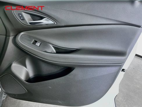 Used 2024 Buick Encore GX Preferred FWD image 33