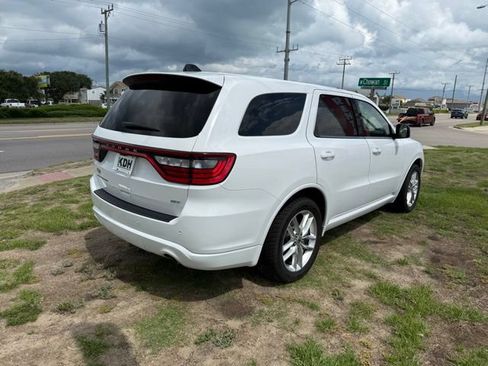 Used 2023 Dodge Durango GT RWD image 7
