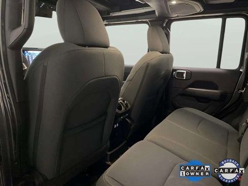 Used 2025 Jeep Wrangler Unlimited Sahara w/ Safety Group image 59