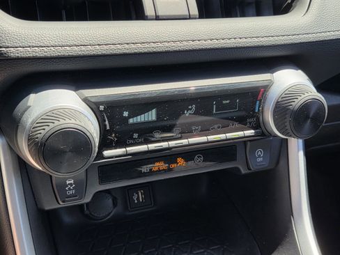 Certified 2024 Toyota RAV4 LE image 14