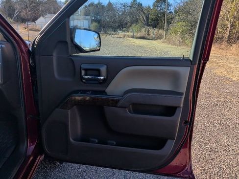 Used 2017 Chevrolet Silverado 1500 LT w/ All Star Edition image 9