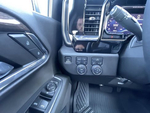 Certified 2024 Chevrolet Silverado 1500 RST AWD/4WD image 18