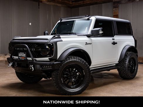 Used 2023 Ford Bronco Wildtrak image 4