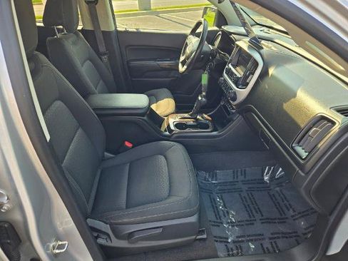 Used 2020 GMC Canyon SLE w/ Driver Alert Package AWD/4WD image 6