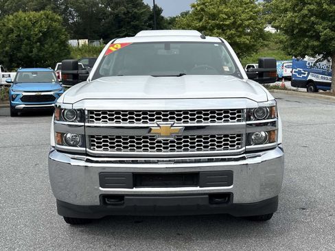 Used 2019 Chevrolet Silverado 2500 W/T w/ WT Convenience Package RWD image 3